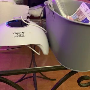 12 gel nail polishes and UV/LED nail lamp and accessories